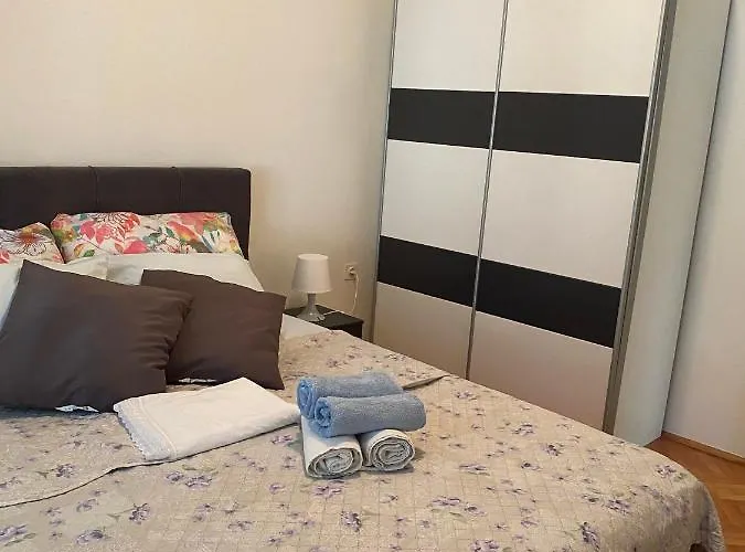 Apartamento Kata Šmrika